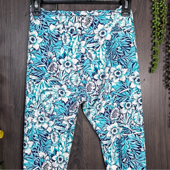 🌼3/$30🌼LulaRoe Floral Tropical Printed One Size Leggings - Picture 8 of 16